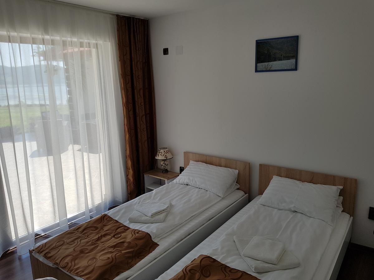 Clisura Dunarii - Pensiunea Casa Creta Liborajdea Extérieur photo