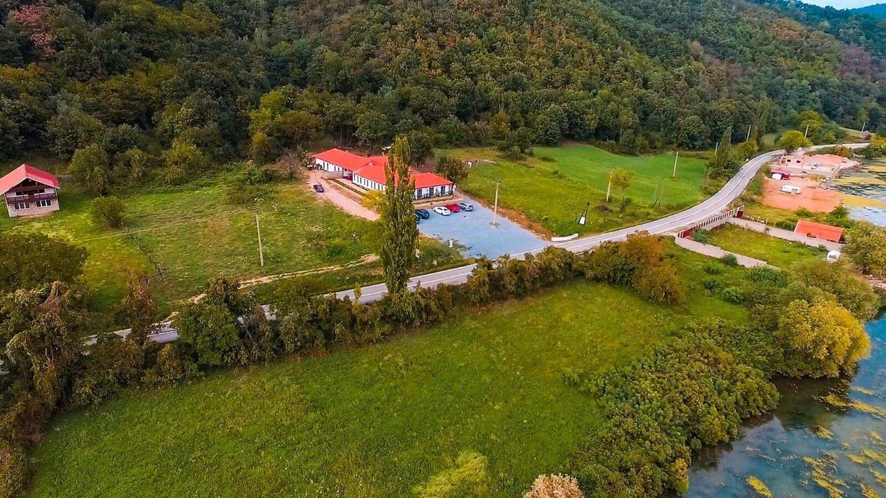 Clisura Dunarii - Pensiunea Casa Creta Liborajdea Extérieur photo